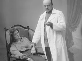 Медицина. Общество Красного Креста